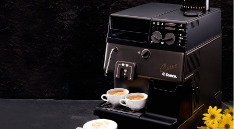 la primera cafetera totalmente automática del mundo