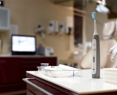 Philips Sonicare FlexCare Platinum vs. Oral-B Professional Care 5000