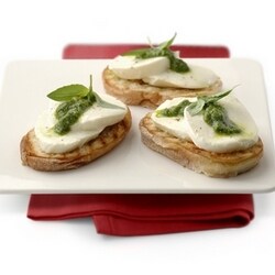 Ciabatta De Ajo Con Mozzarella Y Pesto Fresco | Philips