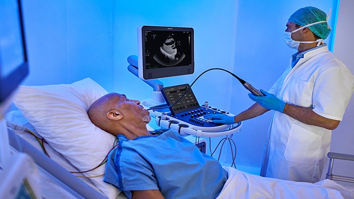 Using AI technology for automated evaluation of heart function through segmental wall motion scoring